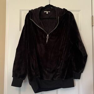 Black Express quarter zip